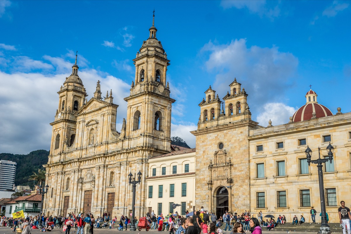 Plaza Bol&iacute;var Cathedral